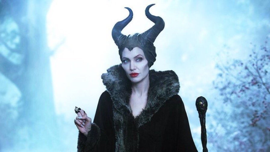 Angelina Jolie Confirms That She Will Return For Disney S Maleficent