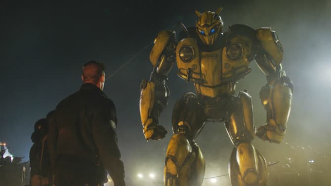 Hailee Steinfeld's Charlie Watson Comforts BUMBLEBEE In This New Photo From The Upcoming TRANSFORMERS Spinoff