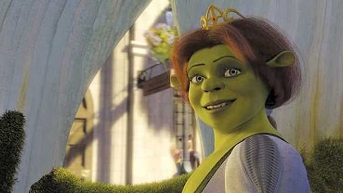 SomeBODY Once Told Me... Heidi Klum's SHREK Costume Wins Halloween