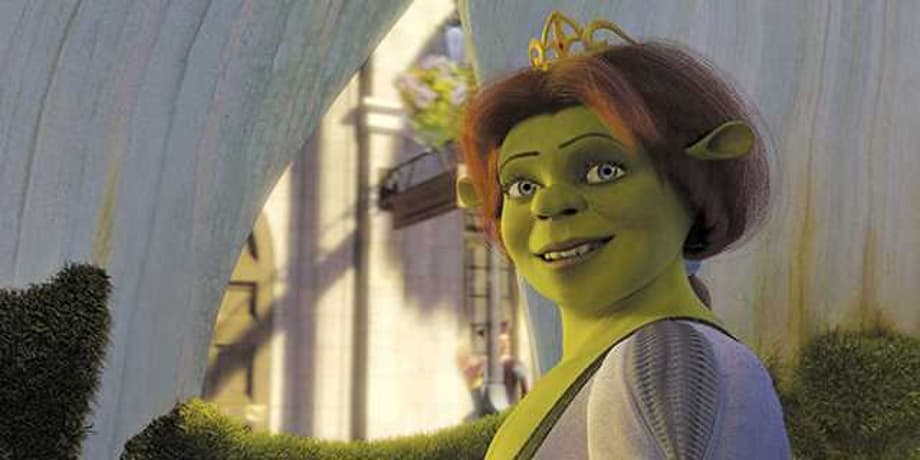 SomeBODY Once Told Me... Heidi Klum's SHREK Costume Wins Halloween